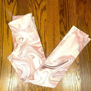 Old Navy power press go-dry leggings